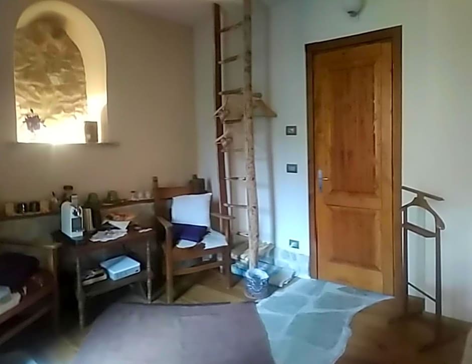 B&B L'Abric - centro storico di Limonetto