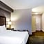 La Quinta Inn & Suites by Wyndham Lynchburg At Liberty Univ.