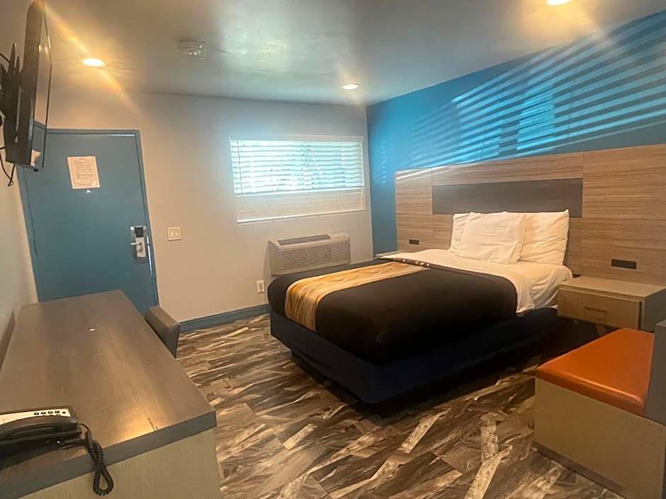 Travel Inn Motel