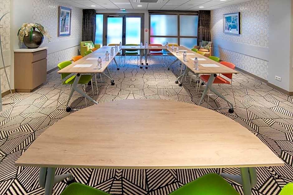 ibis Styles Clermont-Ferrand Le Brézet Aéroport
