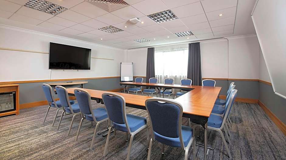 DoubleTree by Hilton Swindon