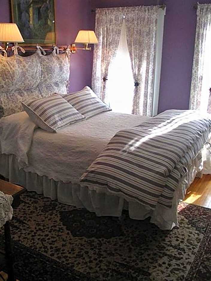 The Monadnock Inn