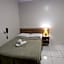 Hotel Verde Mares