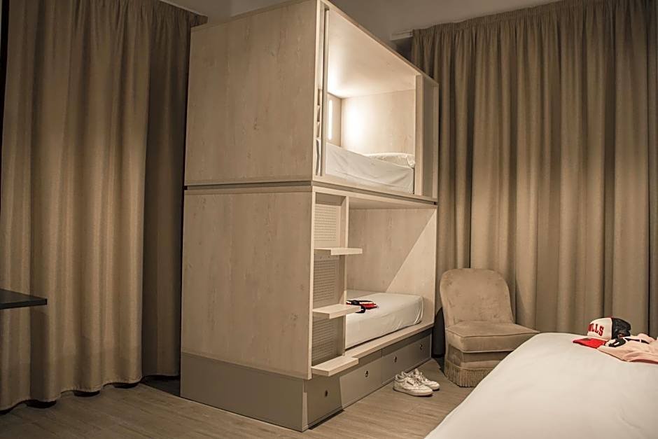 room00 Salvador Hostel