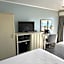 River House Inn, a Baymont by Wyndham