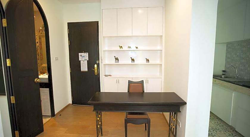 The Grand Morocc Hotel