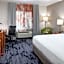Fairfield Inn & Suites by Marriott Kansas City Overland Park