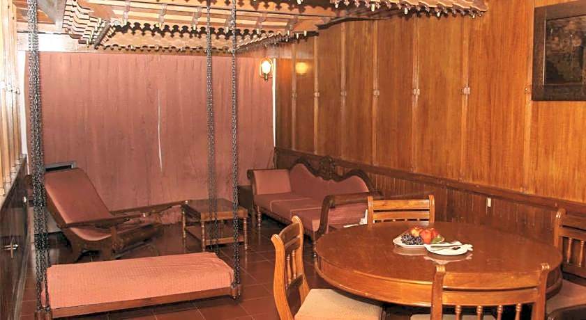 Saj Lucia Hotel