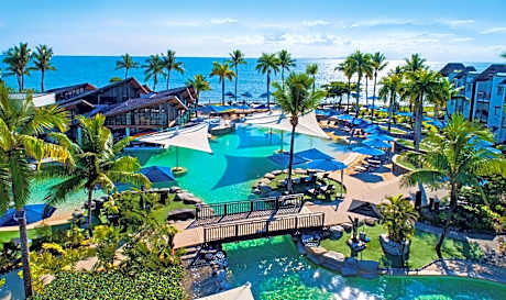 Radisson Blu Resort Fiji Denarau Island