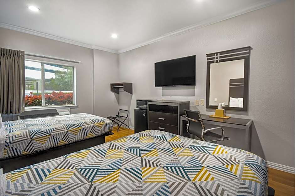 Motel 6 Humble, TX - Houston International Airport