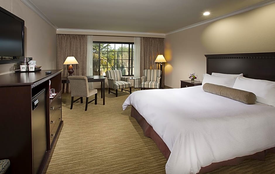 Coast Burbank Hotel