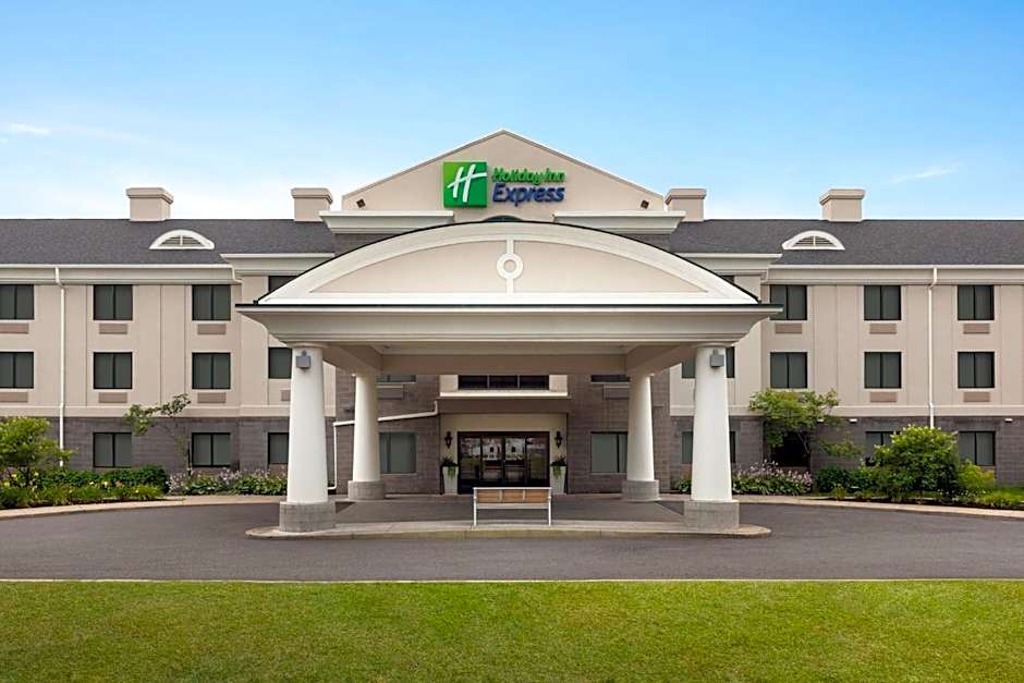 Holiday Inn Express Syracuse Airport By IHG