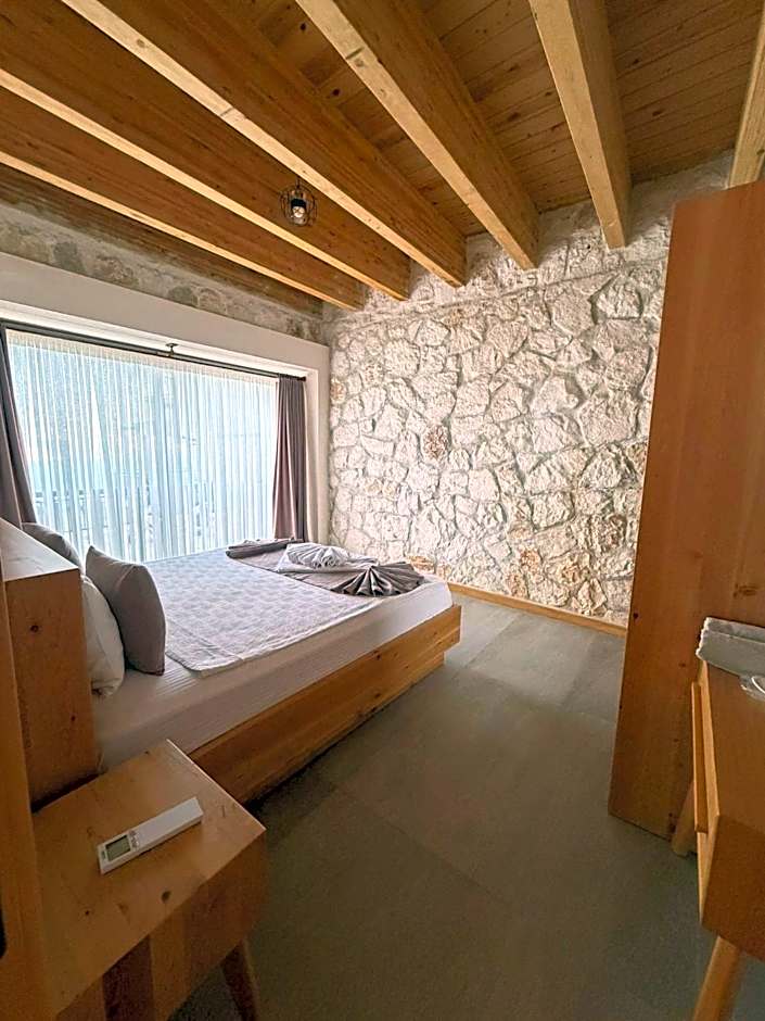 Kaleli Deluxe Homes