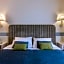 Relais Santa Chiara Hotel