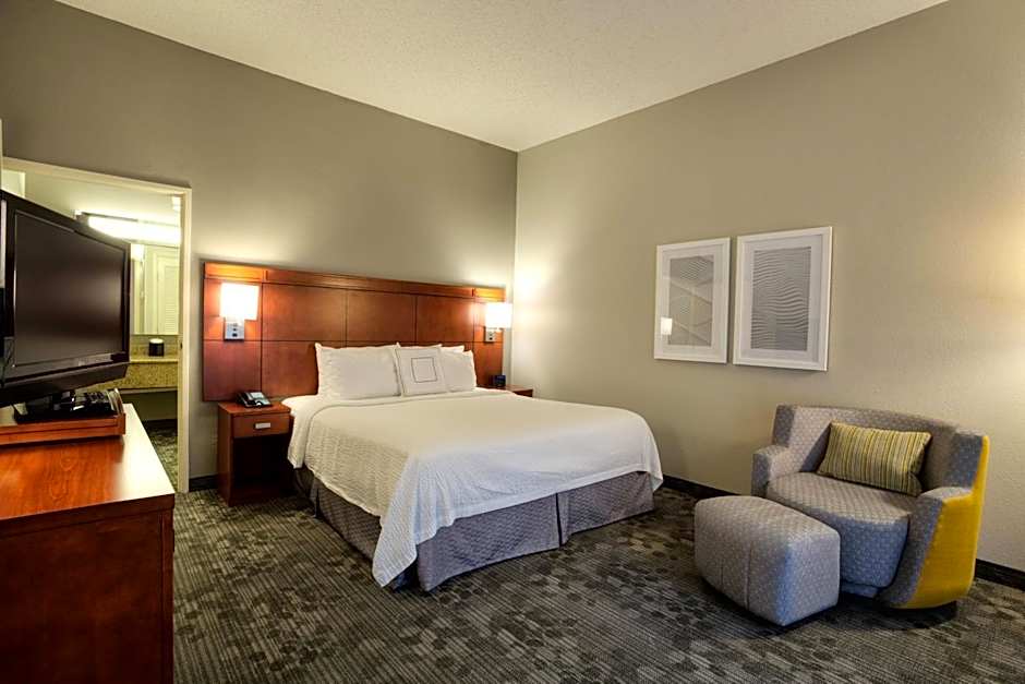 Courtyard by Marriott McAllen Airport