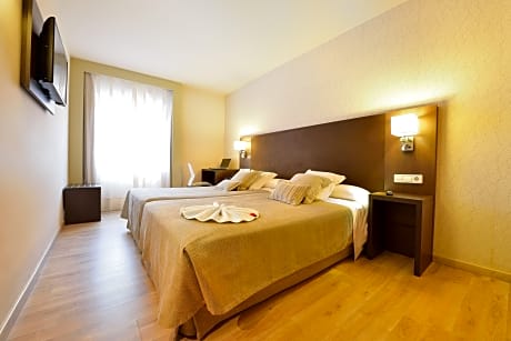 Double + extra bed child