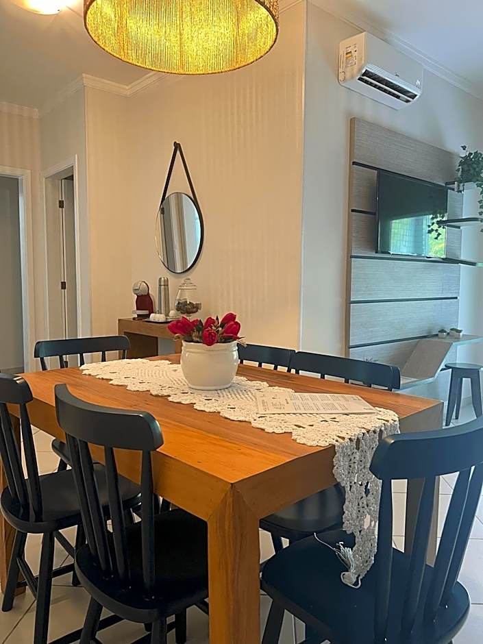 Apto Praia Grande (250m) - Condomínio Jequitibá PISCINA AQUECIDA SALÃO DE JOGOS