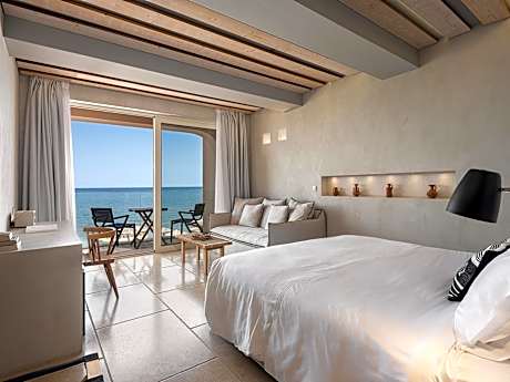 The Theodore Boutique Hotel- adults only 16 plus