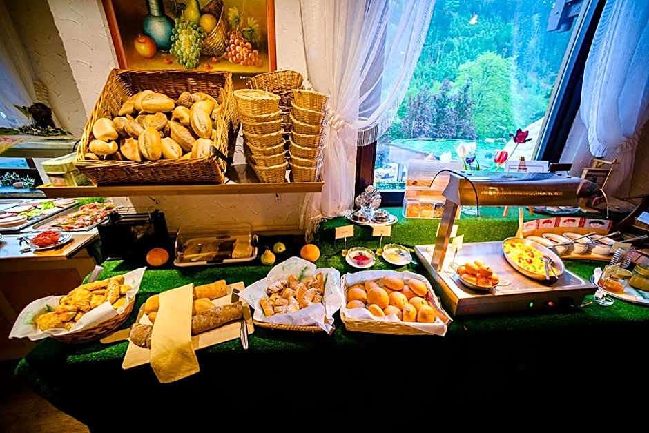 Holzschuhs Schwarzwaldhotel