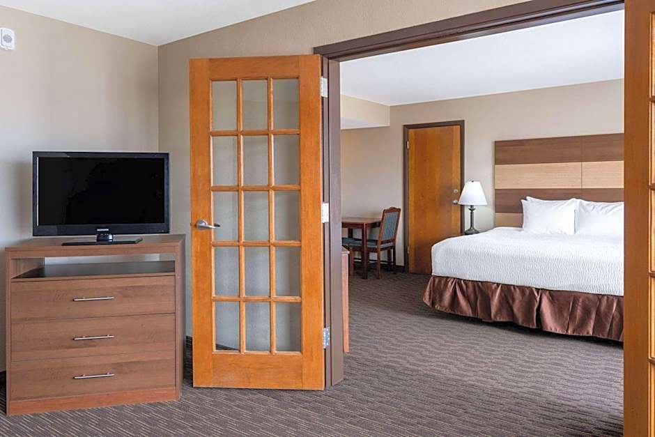 AmericInn by Wyndham Cedar Rapids North