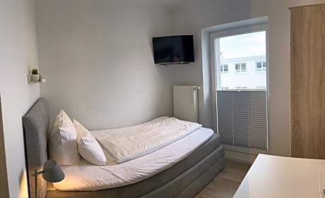 Single Room with Balcony