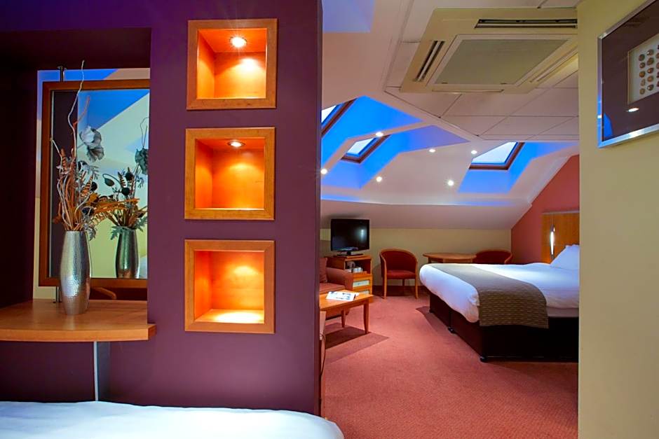 Derby Mickleover, BW Signature Collection