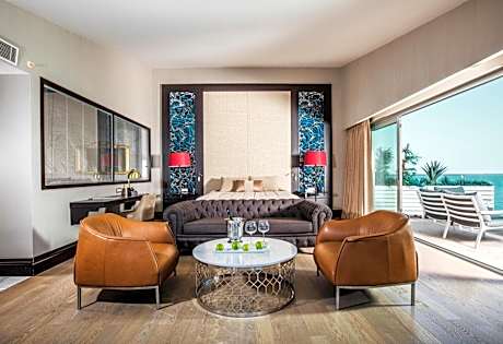 King Suite with Ocean View