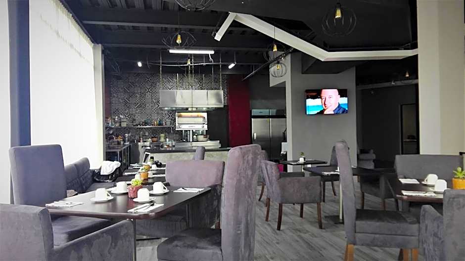 ESDUMA HK HOTEL Pachuca