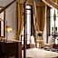 Executive Hotel