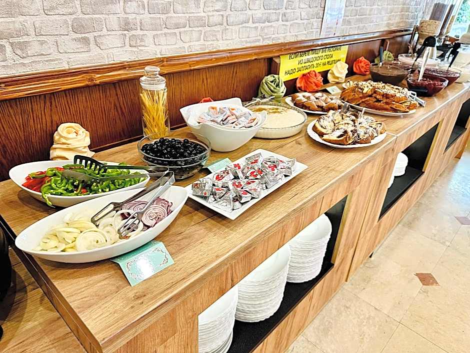 Sunny Day Club Hotel