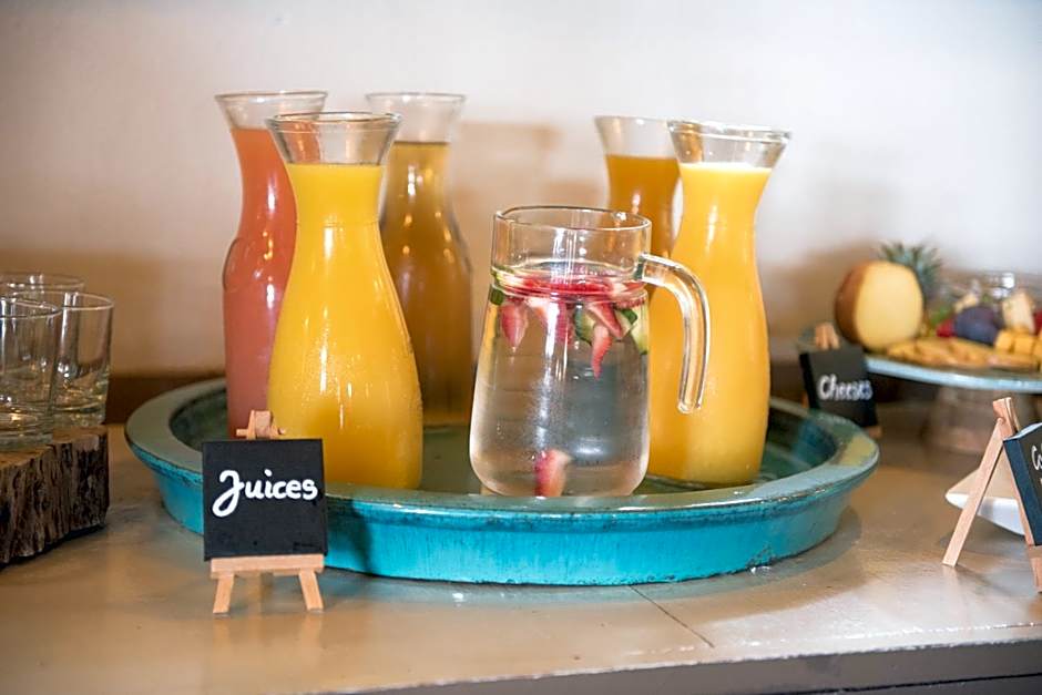 Whalesong Hotel & Spa