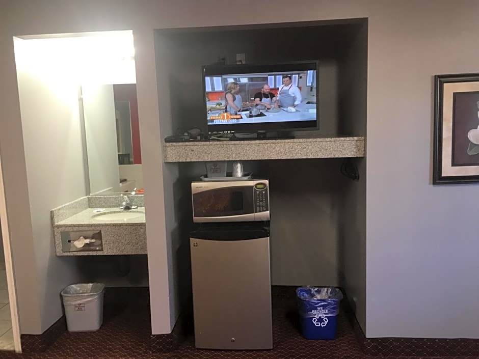 Haven Inn & Suites