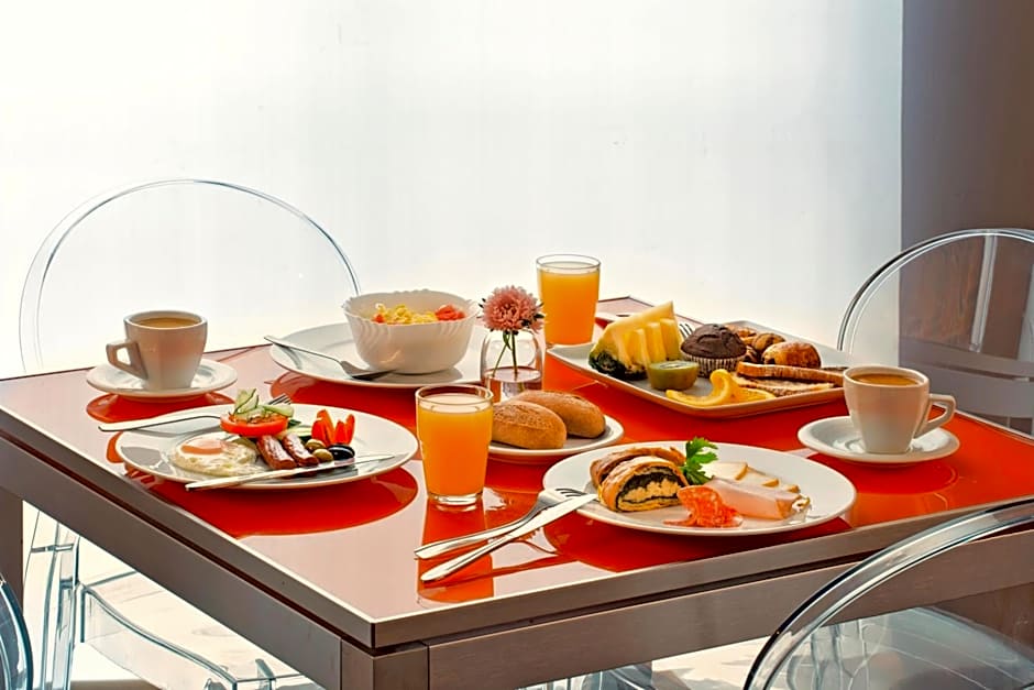 Central Hotel, Trademark Collection by Wyndham