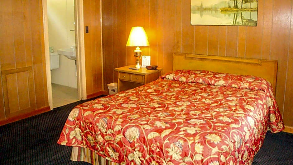 Golden Wheat Budget Host Inn Junction City