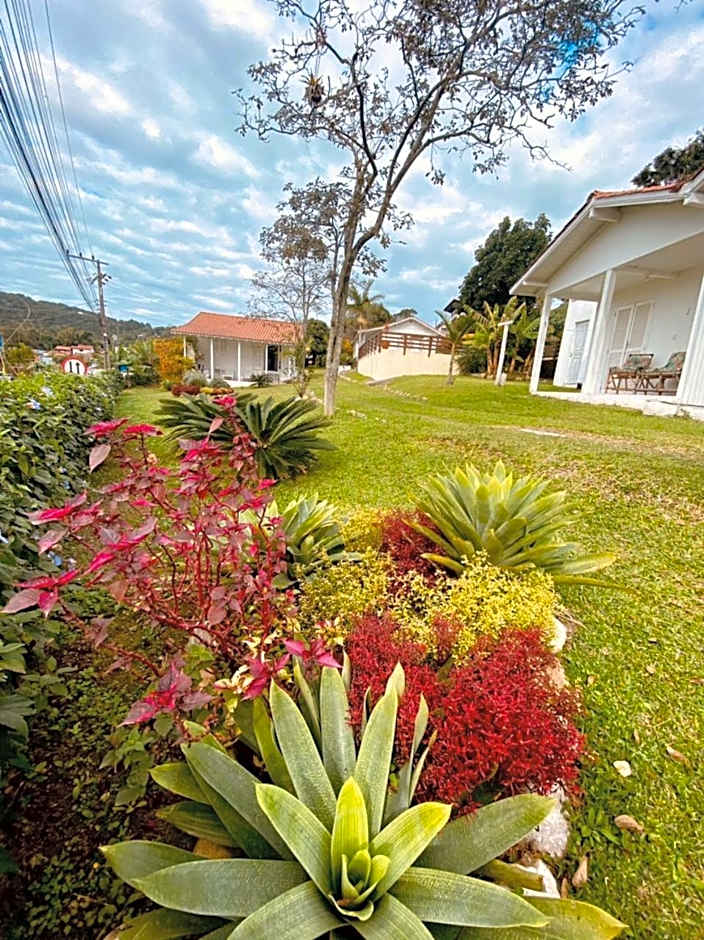 Pousada Essência Do Rosa – Praia do Rosa
