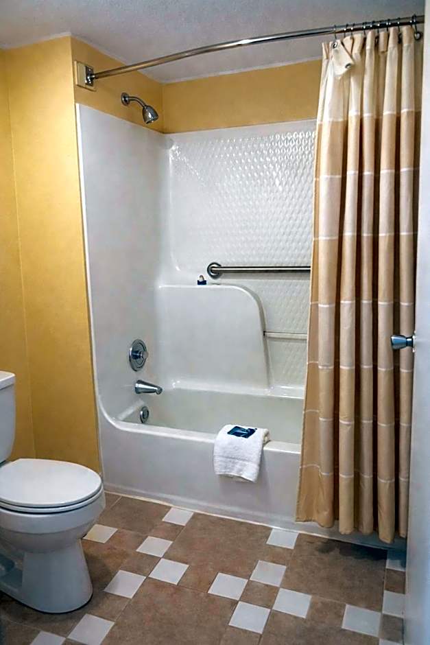 Americas Best Inn - Savannah I-95