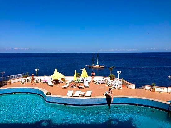 Hotel Carasco