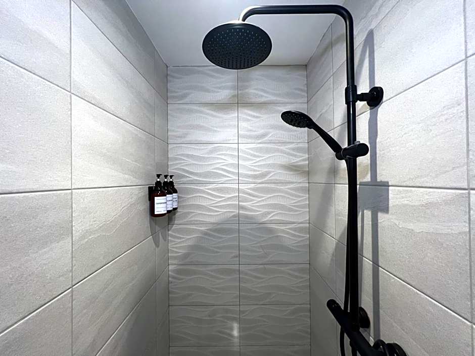 The Seven Suites Liverpool