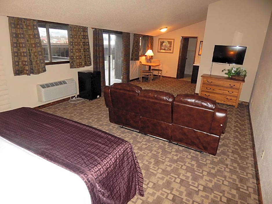 FairBridge Inn, Suites & Outlaw Conference Center  Kalispell