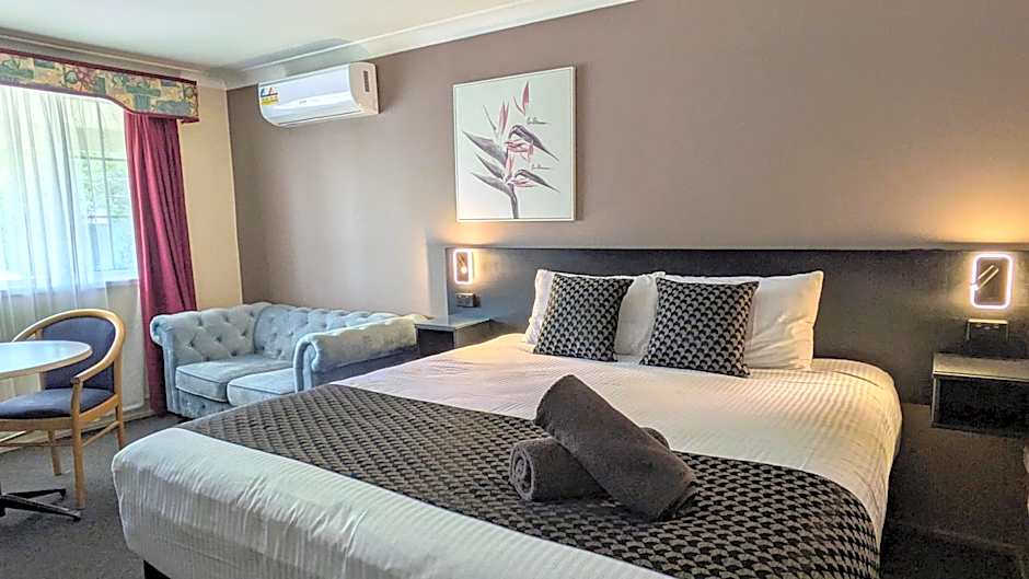 Highlands Motor Inn