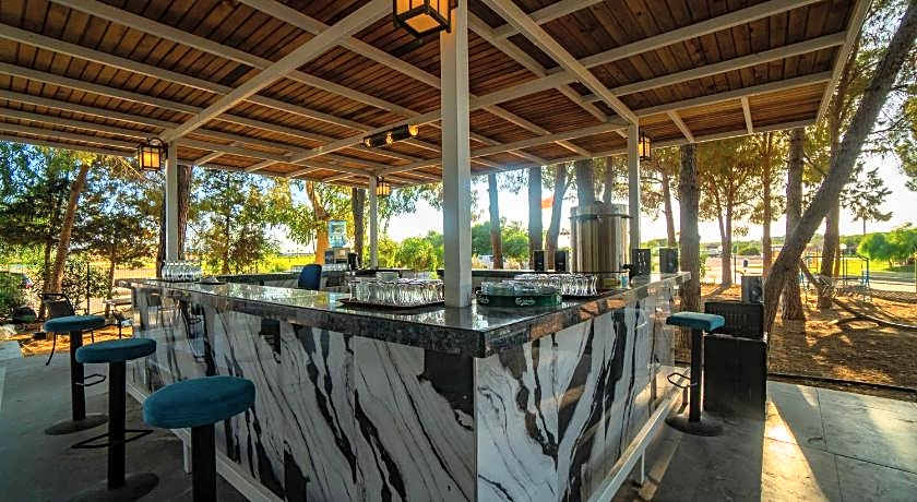 Prenses Sealine Beach Hotel