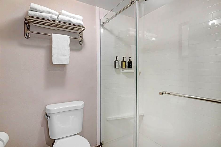 Keene Elm City Hotel, an Ascend Collection Hotel