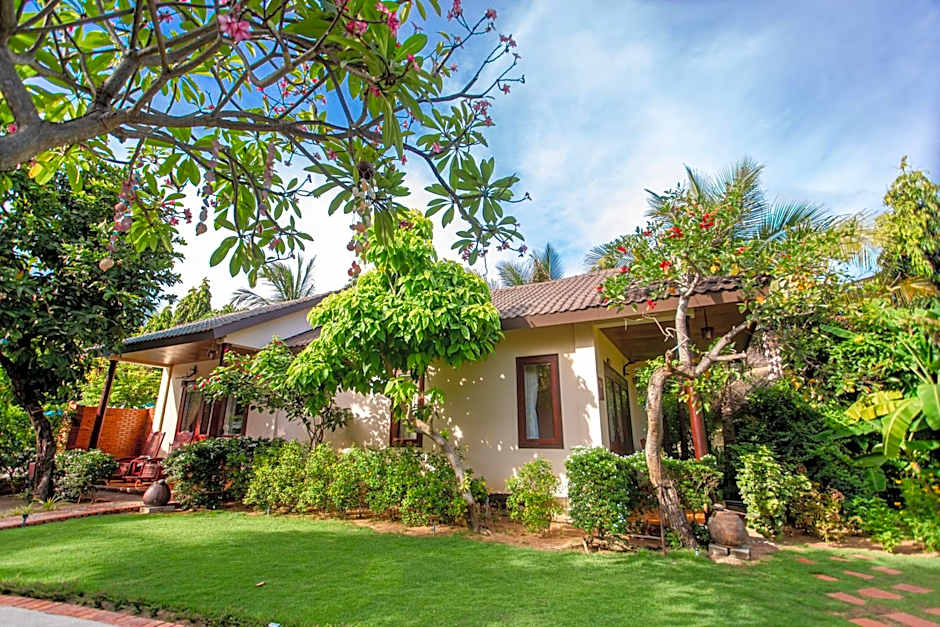 Bao Quynh Bungalow