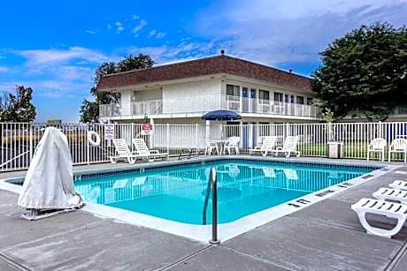 Motel 6 Ontario, OR
