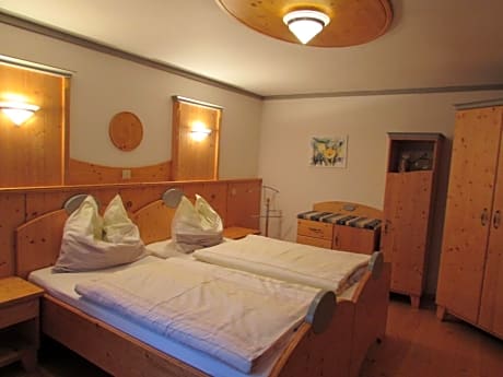 Arkadenhof Fam. Schneider