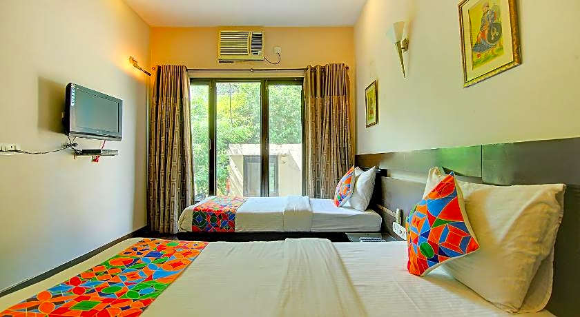 FabHotel Phoenix Hospitality