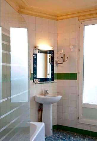 Avenir Hotel Montmartre