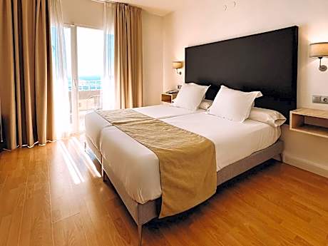 Junior Suite with Terrace