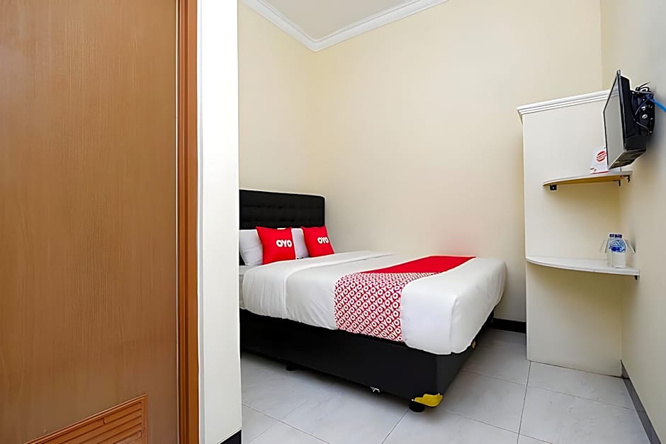 Capital O 2258 Santana Syariah Guest House