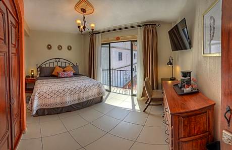 Queen Room